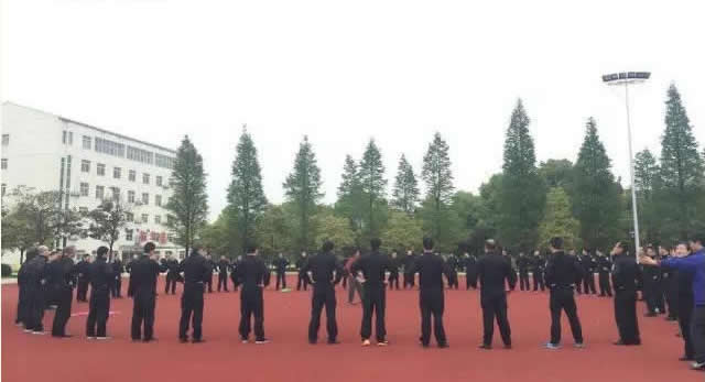 չӖ